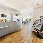 Comfort Hotel 3*