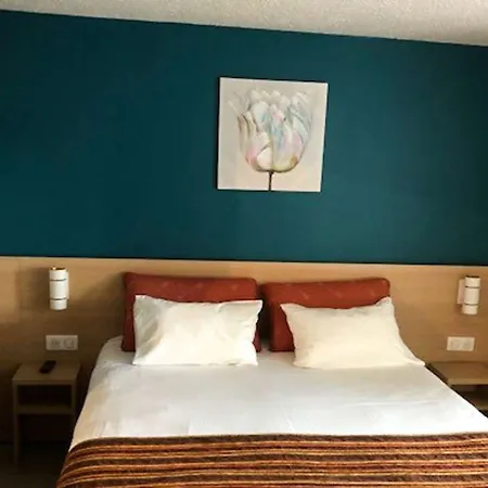 Comfort Hotell Montluçon